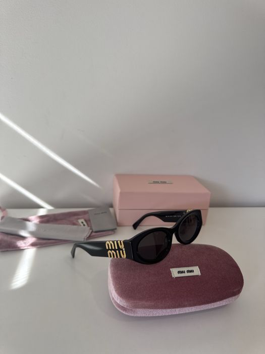 Ochelari de soare Miu Miu