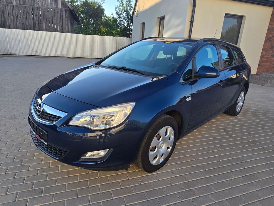 Opel Astra Motor 1398 cmc, benzina 101 cp, Euro 5