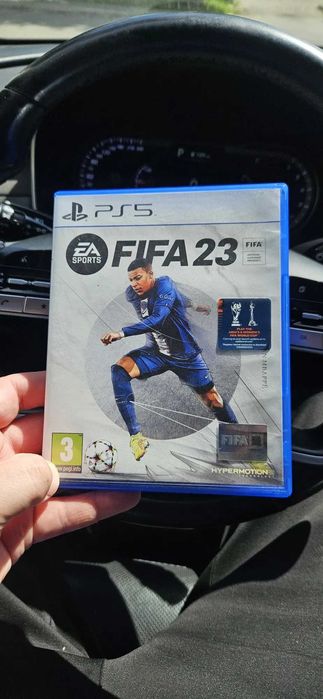диск FIFA 23 PS5
