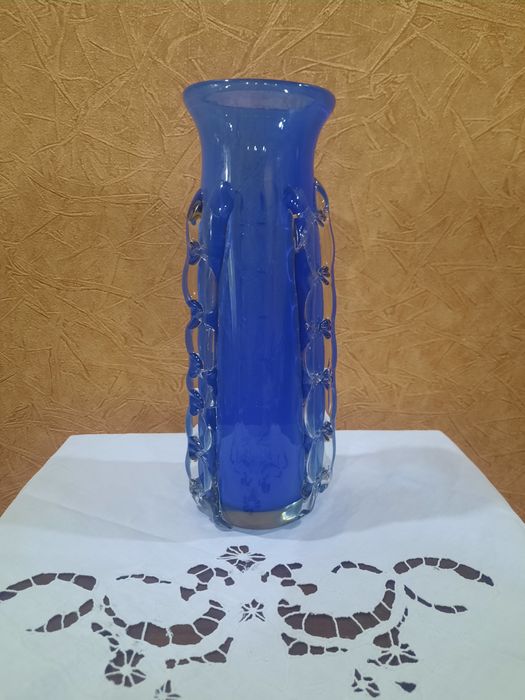 Красивая винтажная ваза, художественное стекло, ручная выдувка, гутная