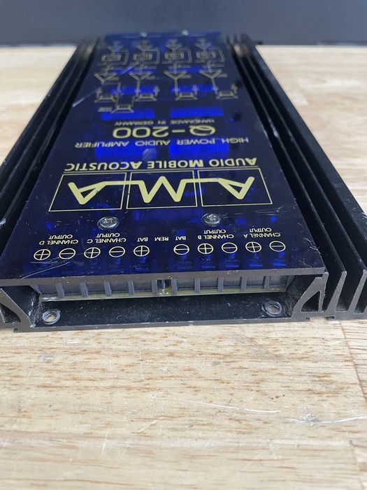AMA Audio mobile acoustic Q200 amplificator auto 2 sau 4 canale