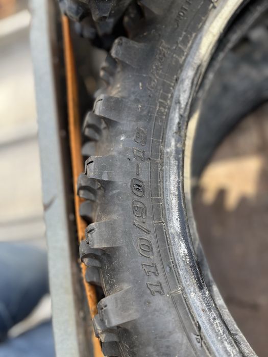 Гуми за кросов мотор 19 и 21 цола