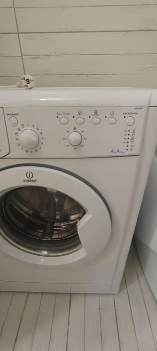 Стиральная машина Indesit