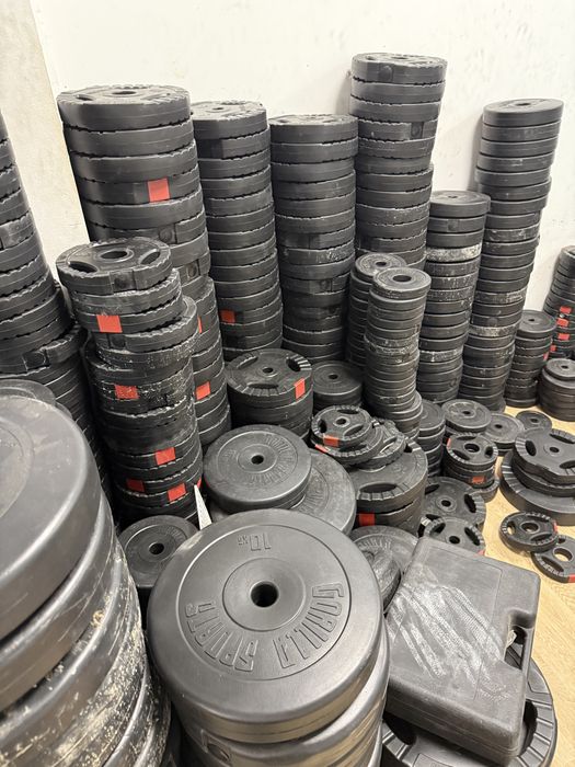 Gantere reglabile seturi de la 2x10 kg. Pana la 2x25 kg pret 8 lei kg.