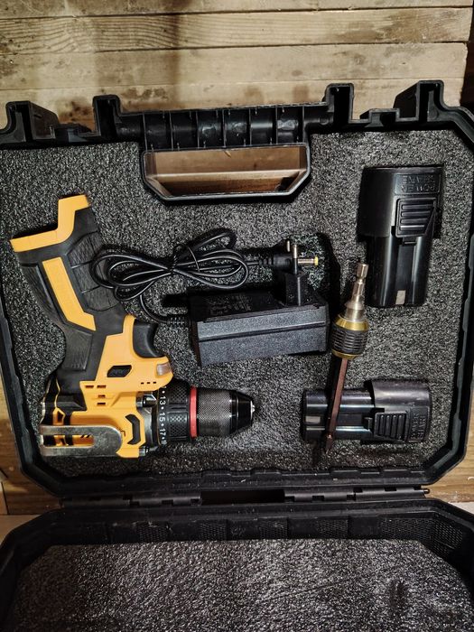 Шуруповёрт ubay в отличном состоянии