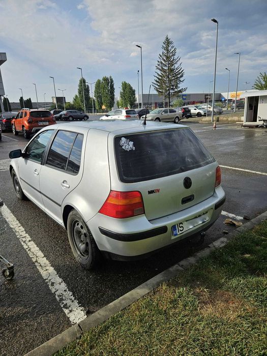 golf 4 1.6 benzina 105 cai an 2001
