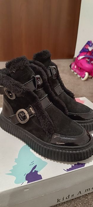 Ghete fetite masura 34