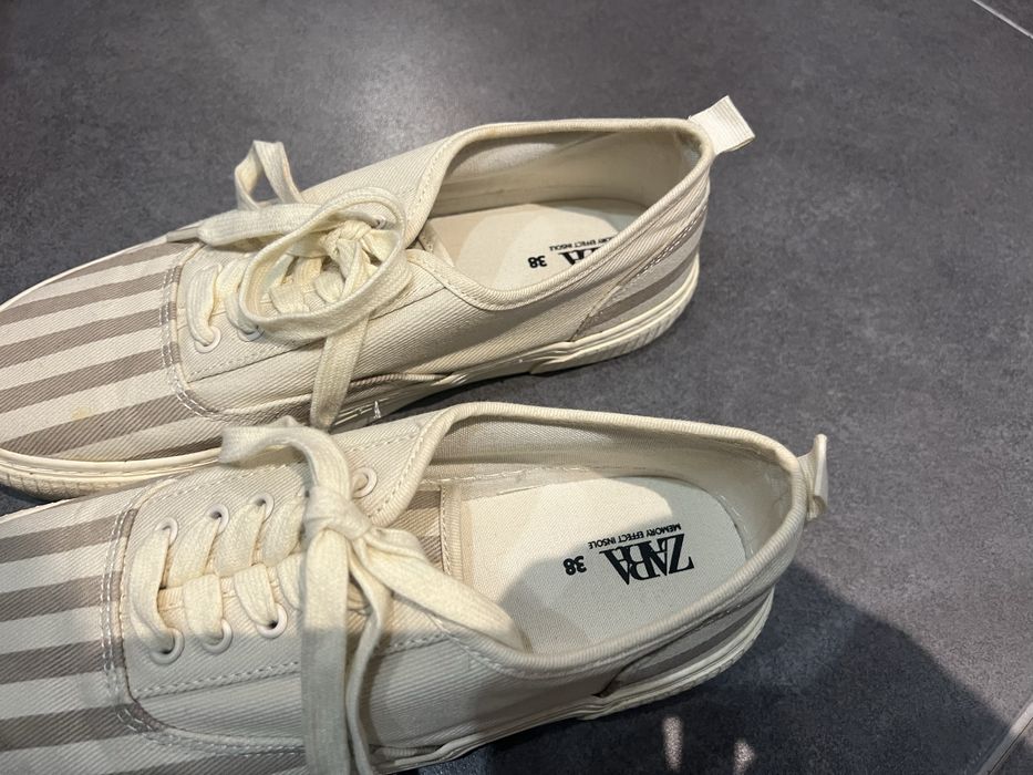 Платненки на ZARA