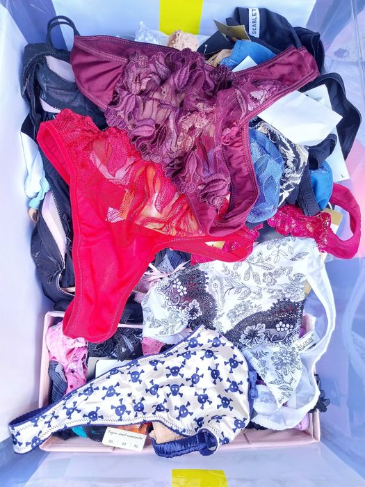 Chiloți tanga vintage outlet S/M/L/XL minim 20 buc