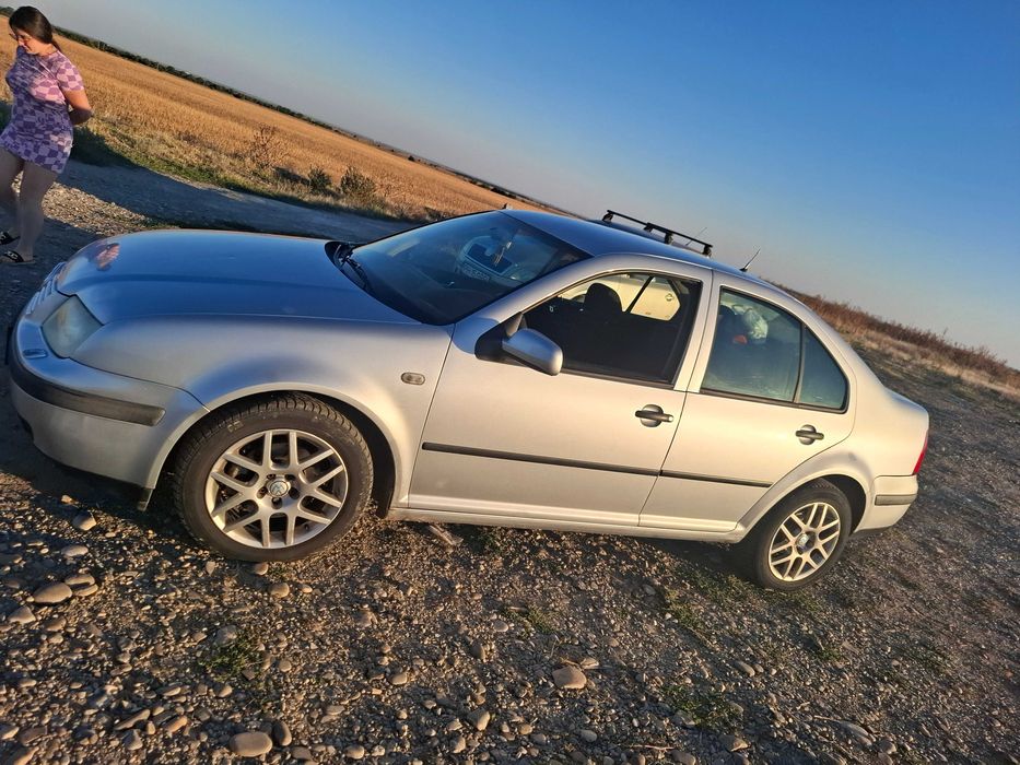Vând VW Bora  1.6 benzina