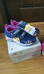 Geox 30 Ecco 30,  skechers  30, sau 31 Tom Tailor 34
