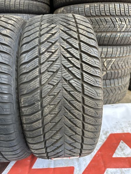 245/40/18 Goodyear Runflat 2piese