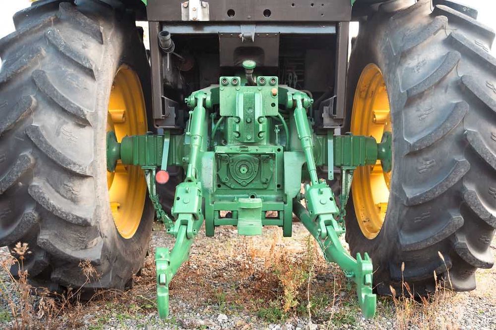 Tractor John Deere 3640 +AC – complet recondiționat, stare impecabilă