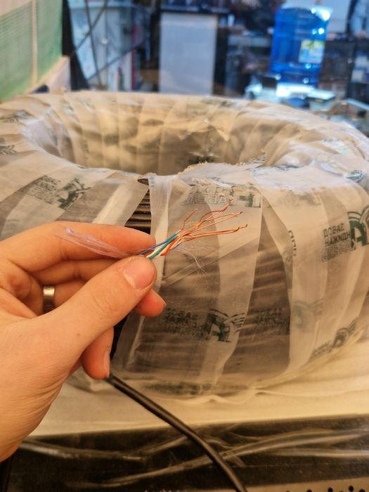 Andijon mis UTP CAT5