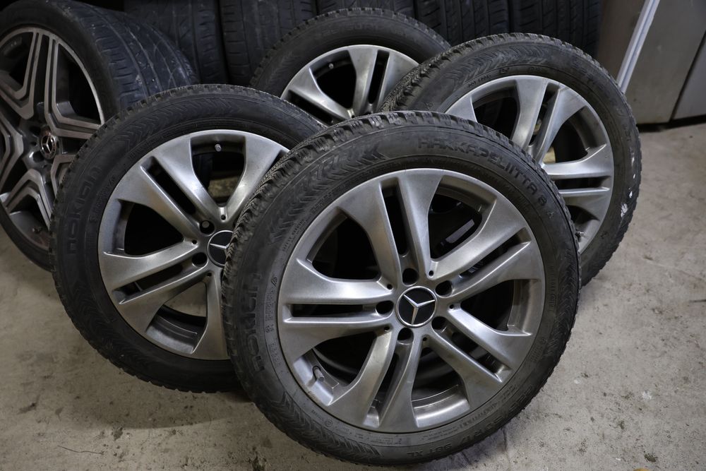 Диски с шинами Mercedes R17 оригинал