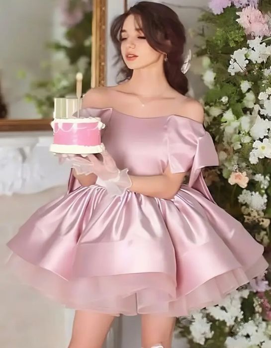 Розовое платье для особых событий и торжеств