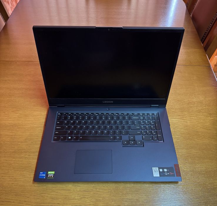 Laptop Gaming Lenovo Legion 5- 17.3” / i5-11400H / RTX 3050 / 16GB RAM