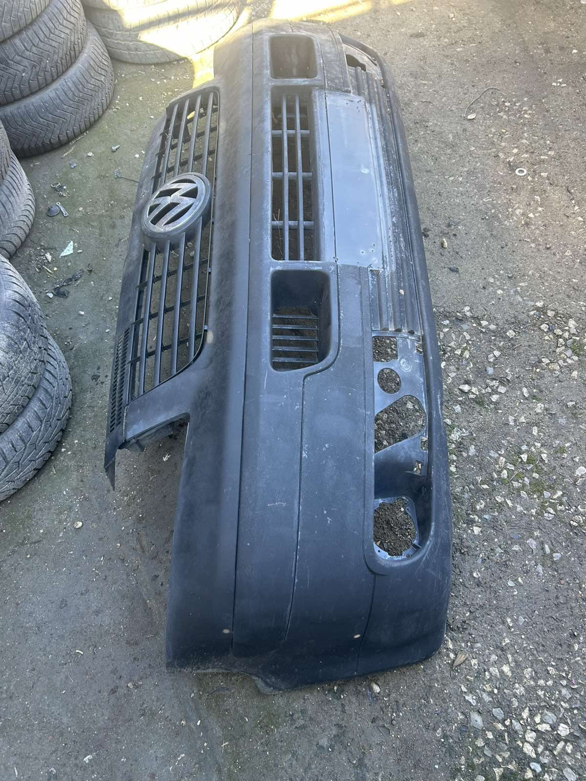 Предна броня VW T5
