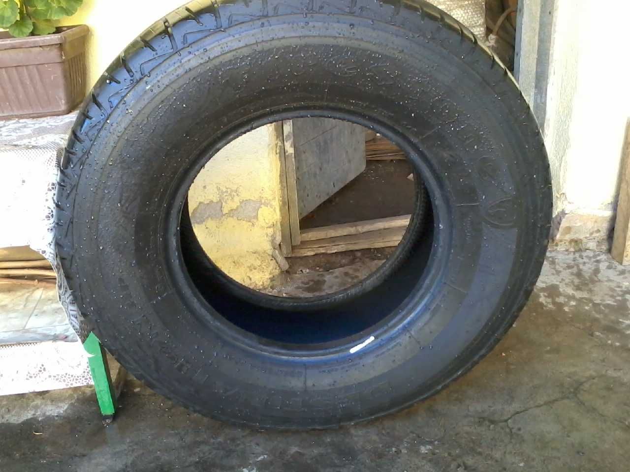 Гума за джип Firestone  235 75 15