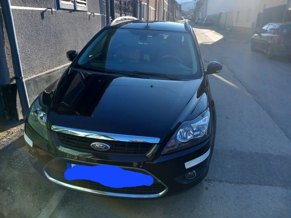 Vând Ford Focus 2 1.6 benzina