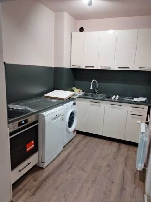 Дава под Наем 3-СТАЕН град София, Гео Милев