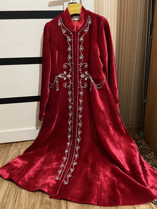 Камзол, новый, 40-42 размер