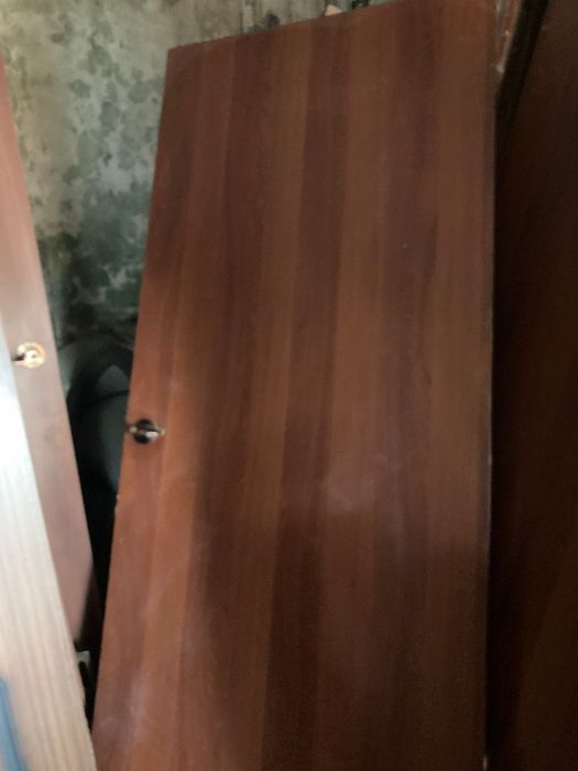 Продаются межкомнатные деревянные двери