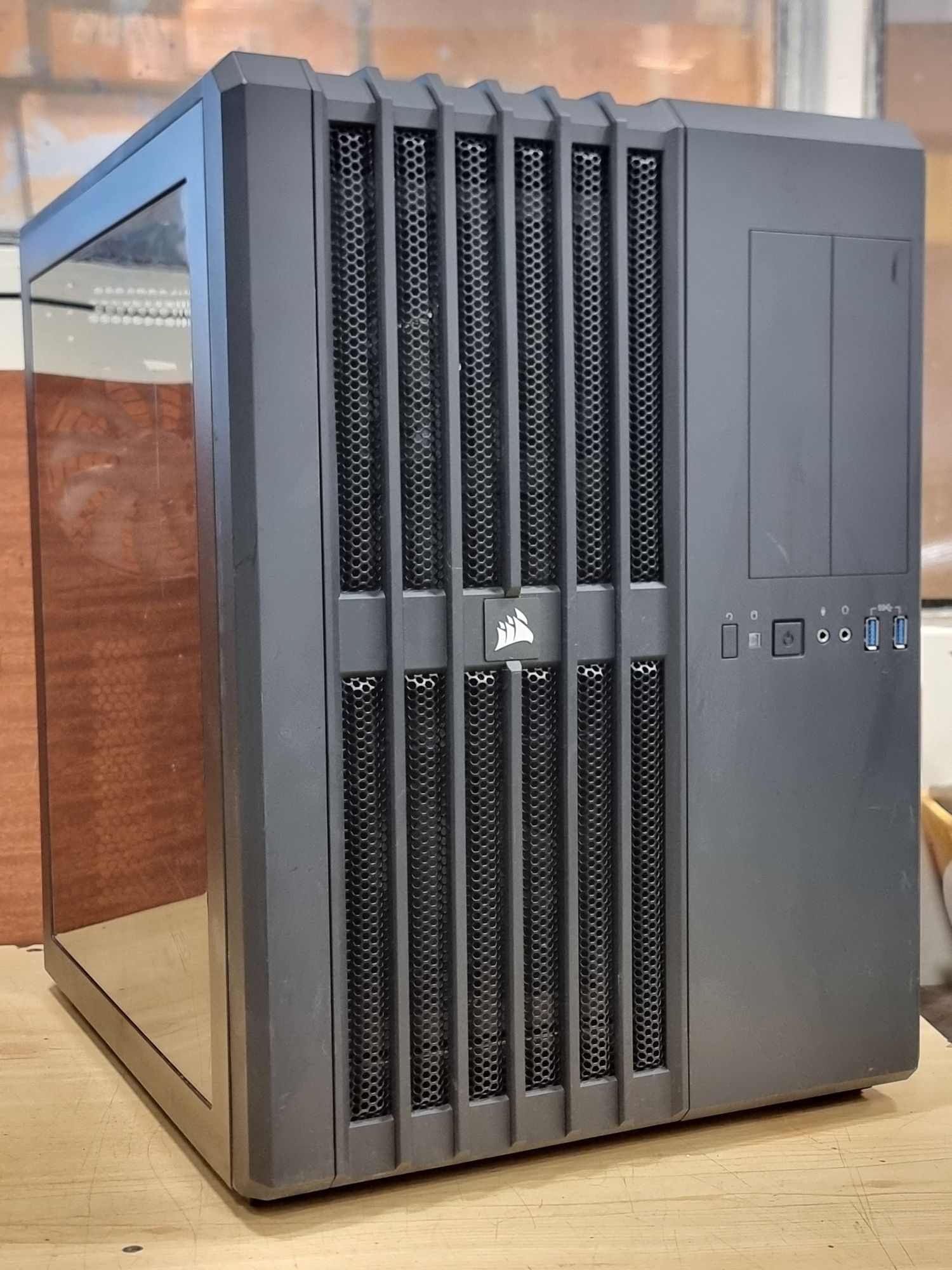 Компютърна кутия / Corsair Carbide Series Air 540