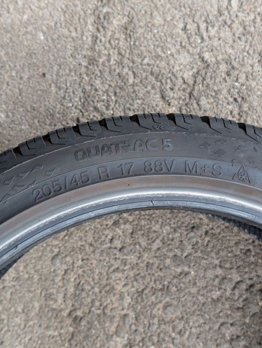 Зимни гуми 4x 205/45 R17
