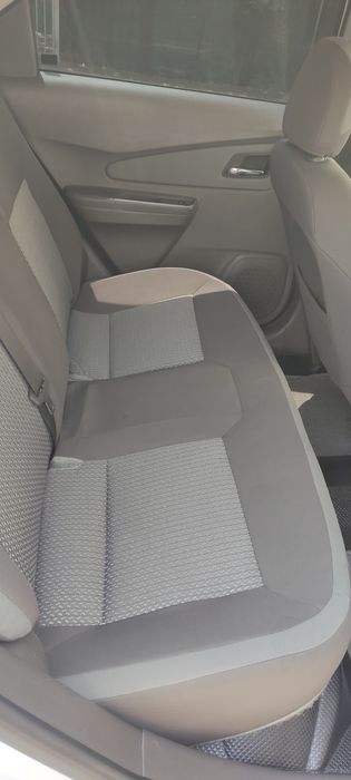 Продаётся Шевроле кобальт. В хорошем состоянии. С первых рук. С салона