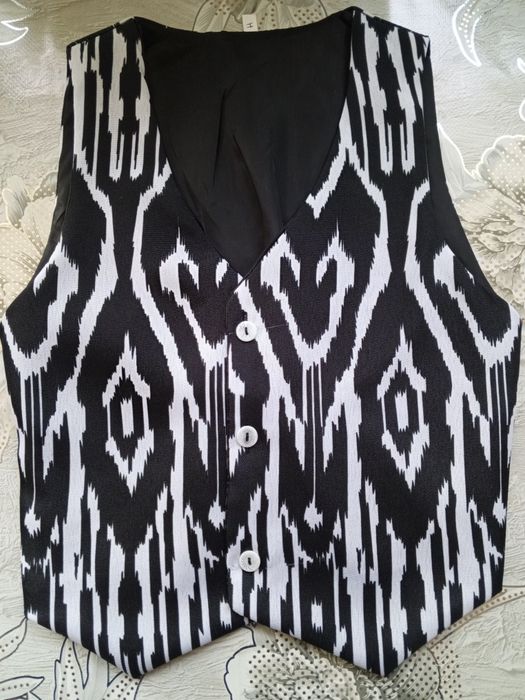 Жилет национальный, нимча в наличии