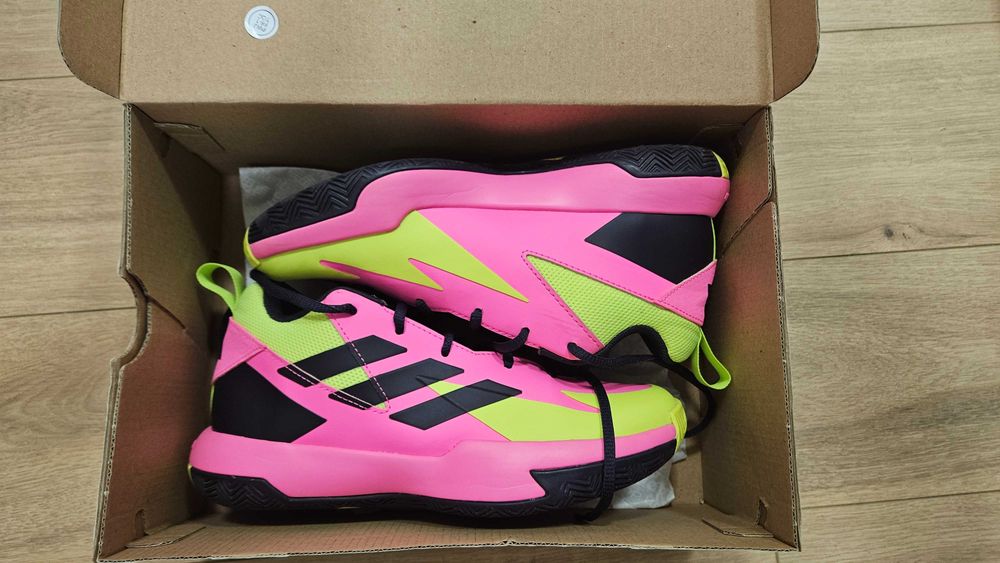 Оригинални маратонки Adidas