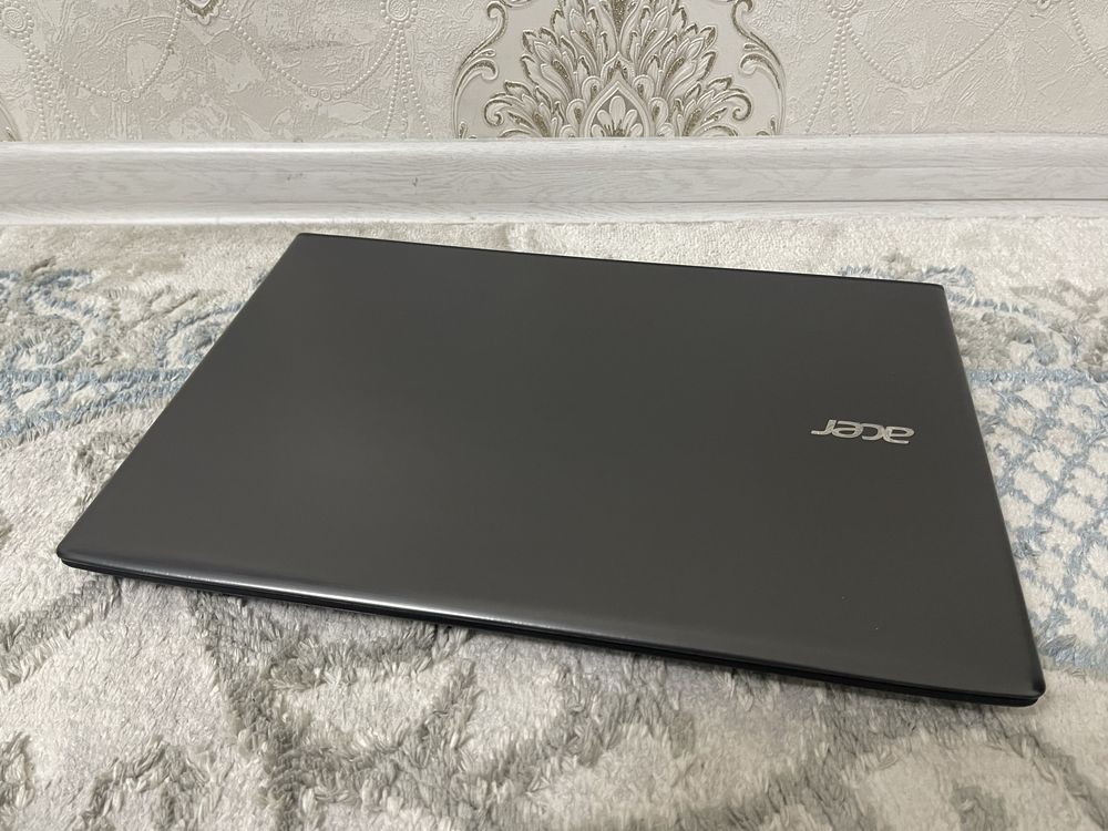 Продам ноутбук Acer Aspire E5-576G Core i3-7th