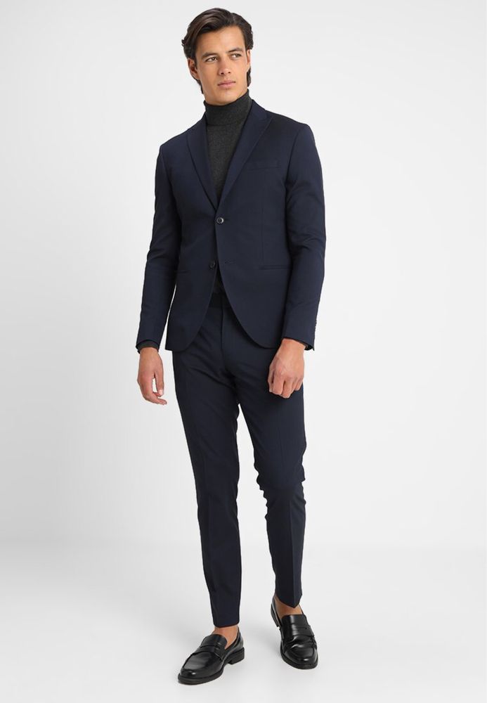 Isaac Dewhirst Slim Fit BASIC Plain Suit ОРИГИНАЛЕН мъжки костюм -  М