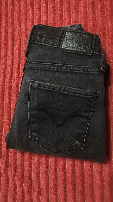 Дънки Levi's 25-ти размер