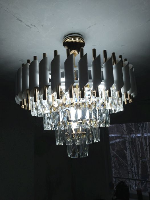 Продается люстра, в хорошем состоянии