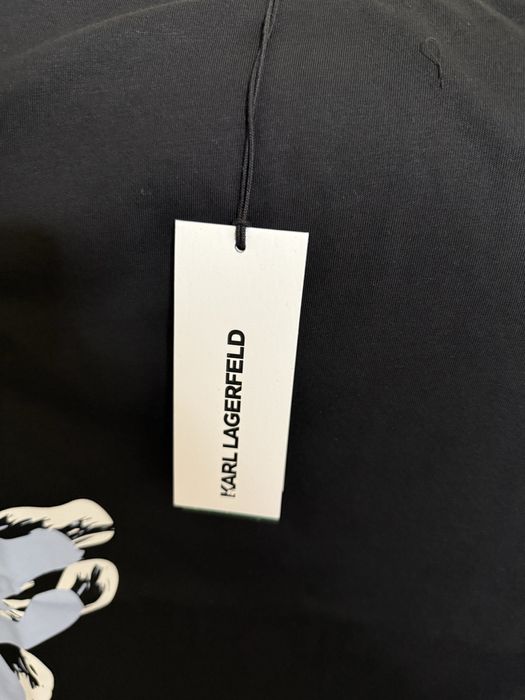 Чисто нова тениска karl lagerfeld