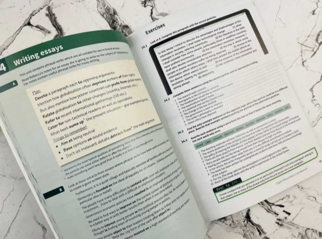 Доставка. English Phrasal Verbs in Use advanced, intermediate