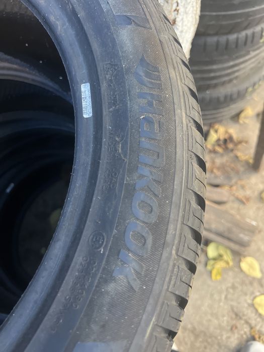 235 50 19 Hankook Kinergy 4S / Vulcanizare Non Stop