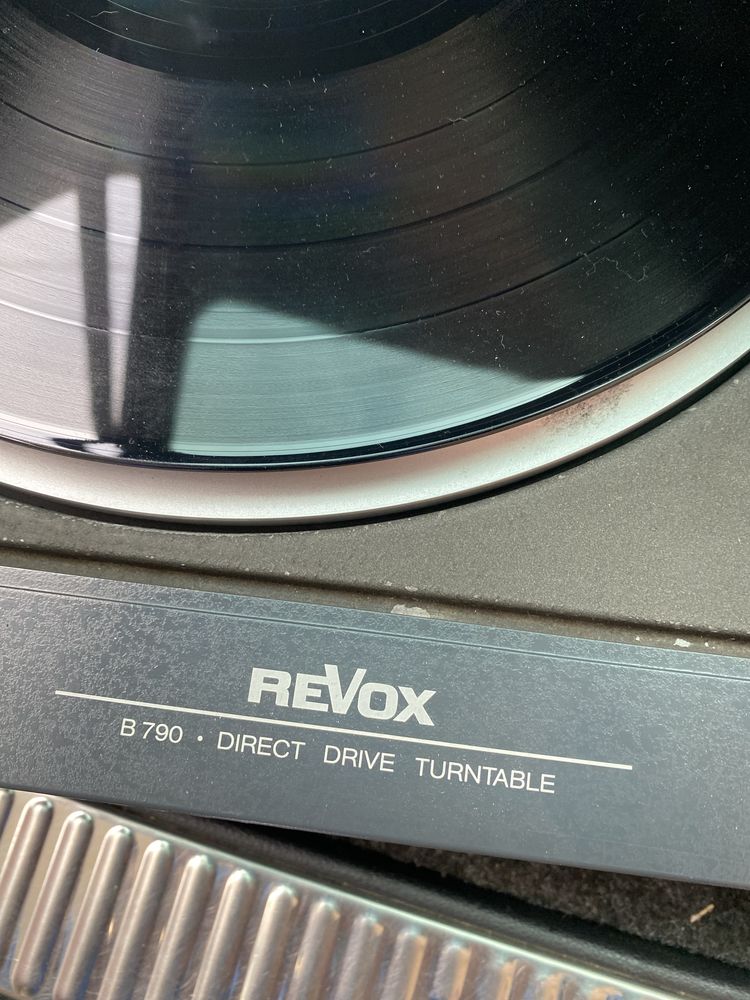 Грамофон Revox B790 Direct drive turntable