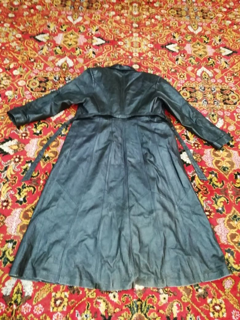 Женская кожиный пальто