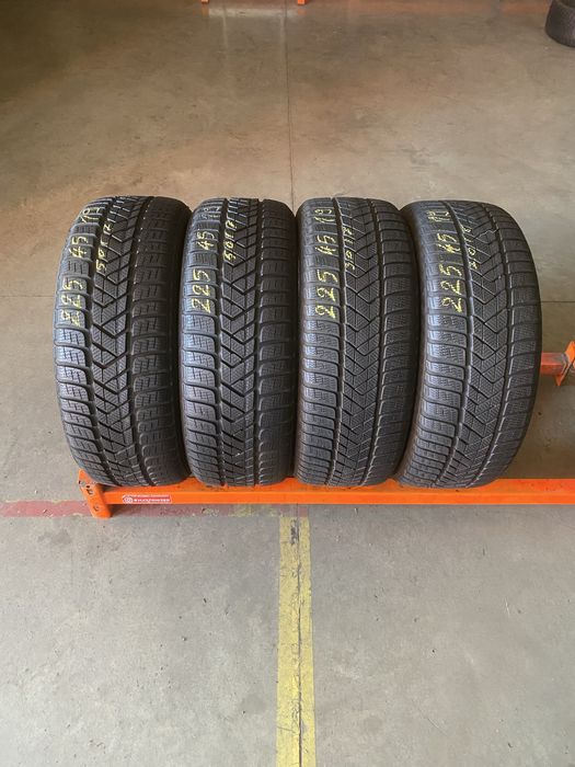 Anvelope iarna 225/45/19 Pirelli Sottozero 3 225 45 19 R19