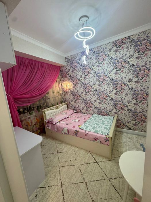 Art housedan 4 xonali dom sotiladi