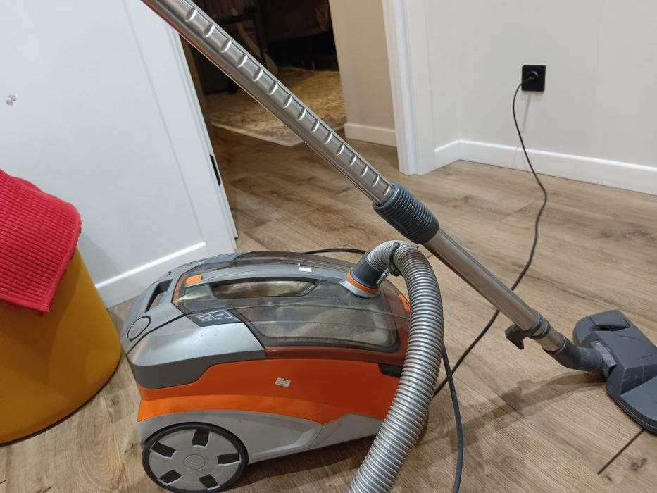 Моющий пылесос Thomas