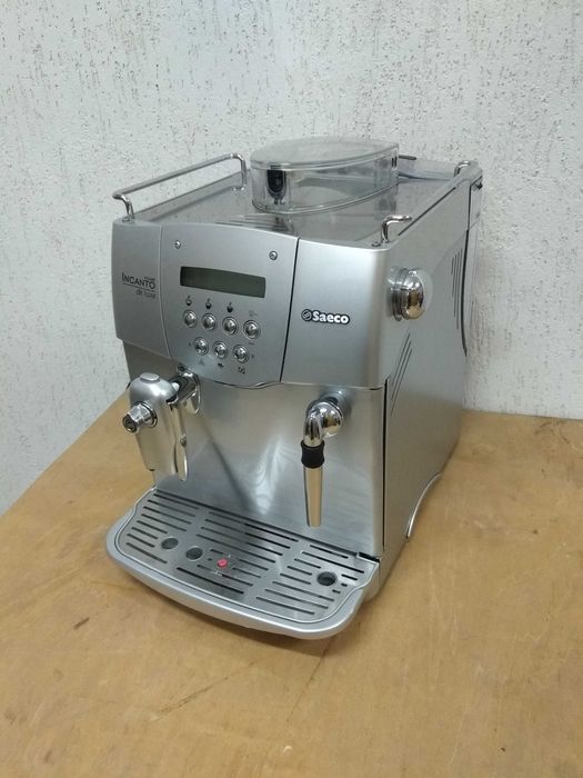 Кафеавтомат Saeco INCANTO-De Luxe S-Class