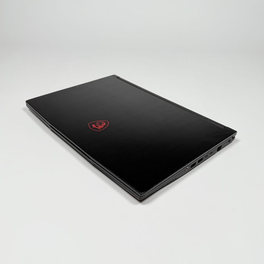 MSI Thin/15,6” 144Hz IPS/RTX 2060 6GB/i5-10300H/16GB RAM/512GB NVMe