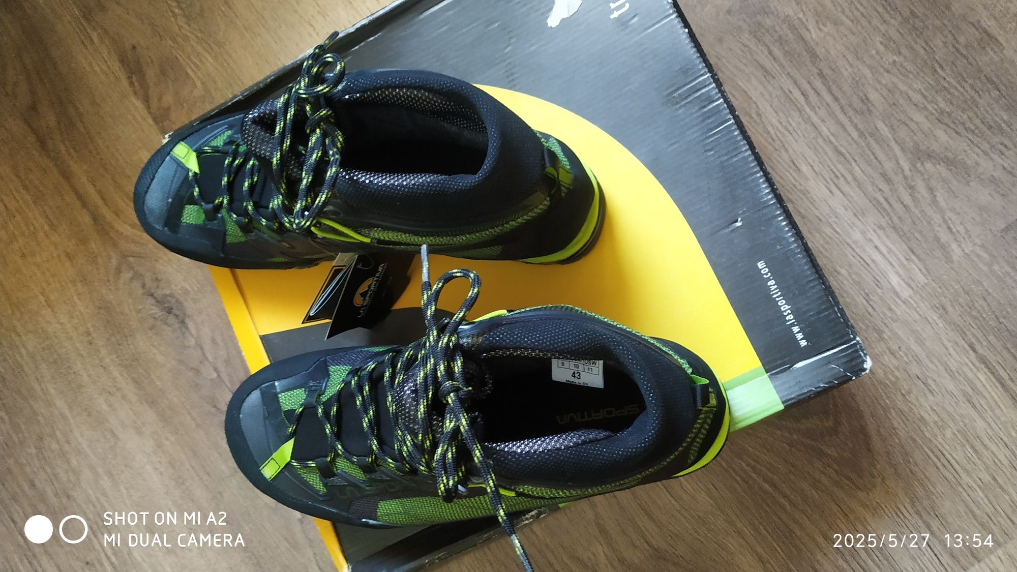 La Sportiva Trango Tech GTX Black Neon