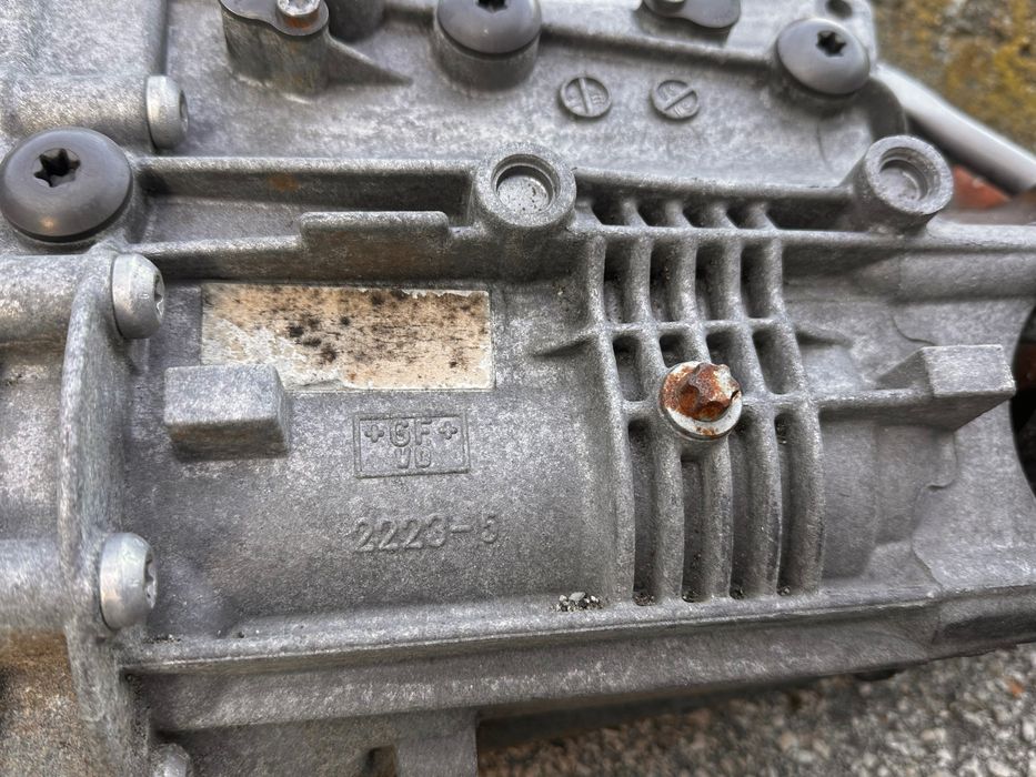 Скоростна кутивя бмв 120d 2011 n47