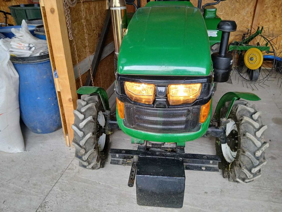Tractor Zubr 24cp, 1 piston, din 2021, 39h de functionare