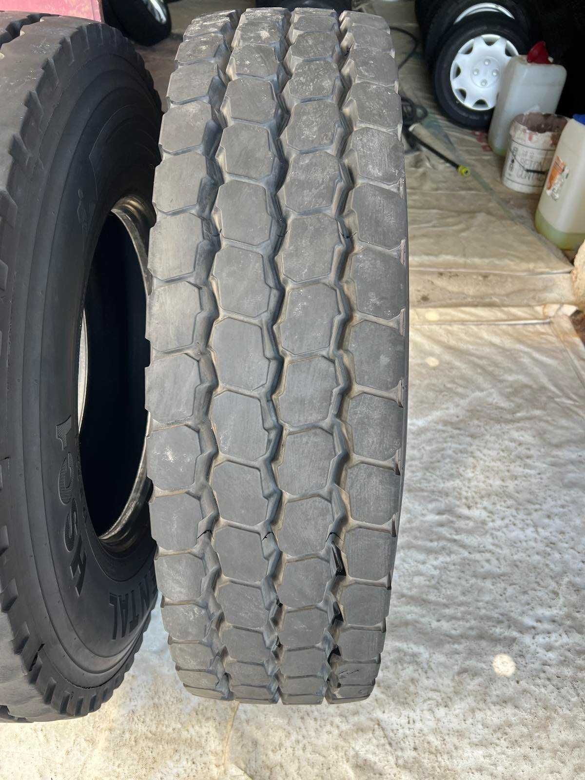 2 Тежкотоварни гуми 12R22.5 Continental Construction HSC1 152/148K M+S